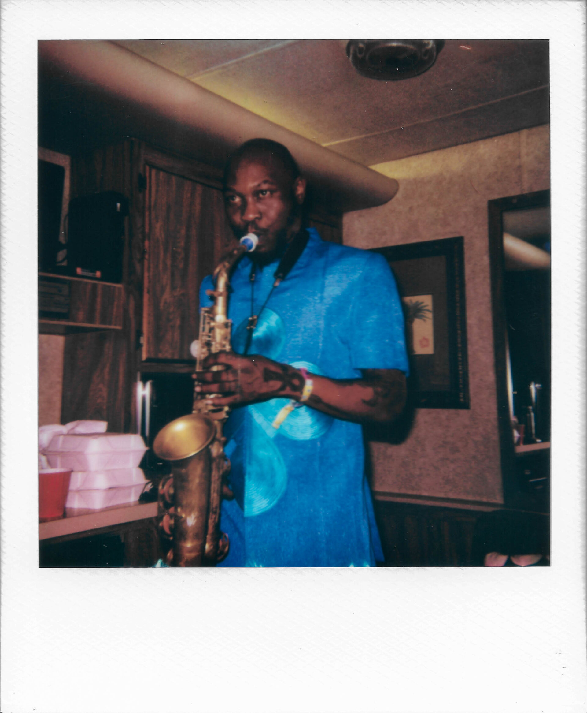 Seun Kuti - Backstage with Saxophone
